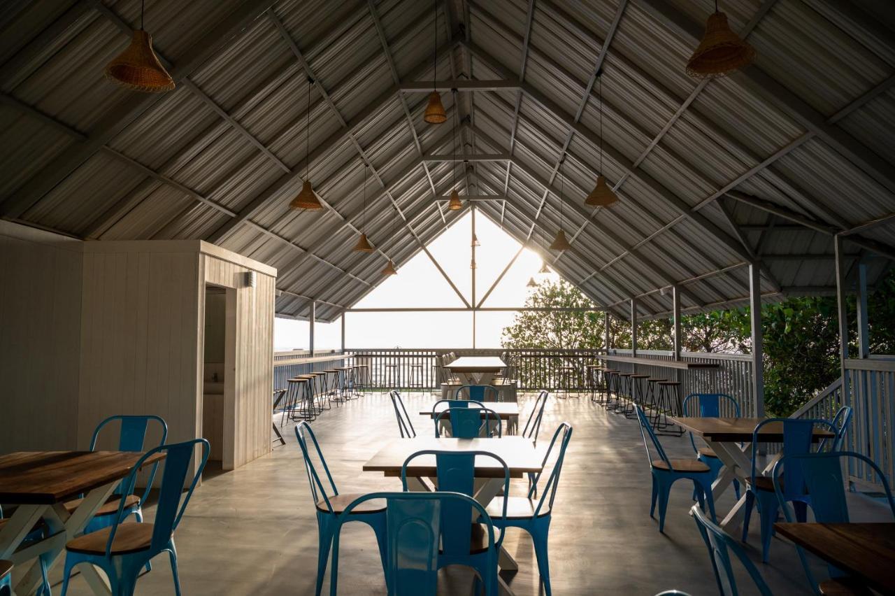 Praveg Beach Resort Daman Lighthouse Beach المظهر الخارجي الصورة